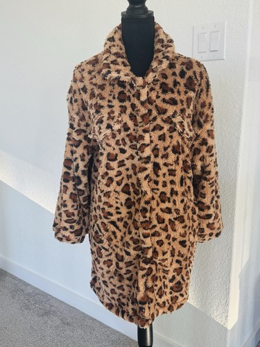 Beautiful leopard print faux - leopard,